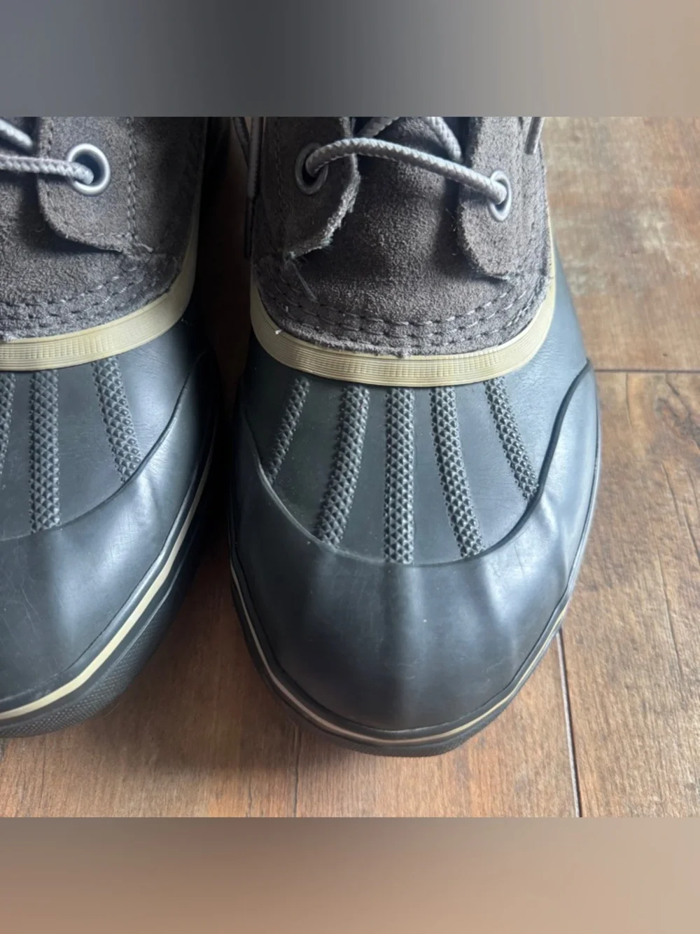 Sorel Cheyanne Metro Lace Waterproof Boot NWOB Men’s Size 9